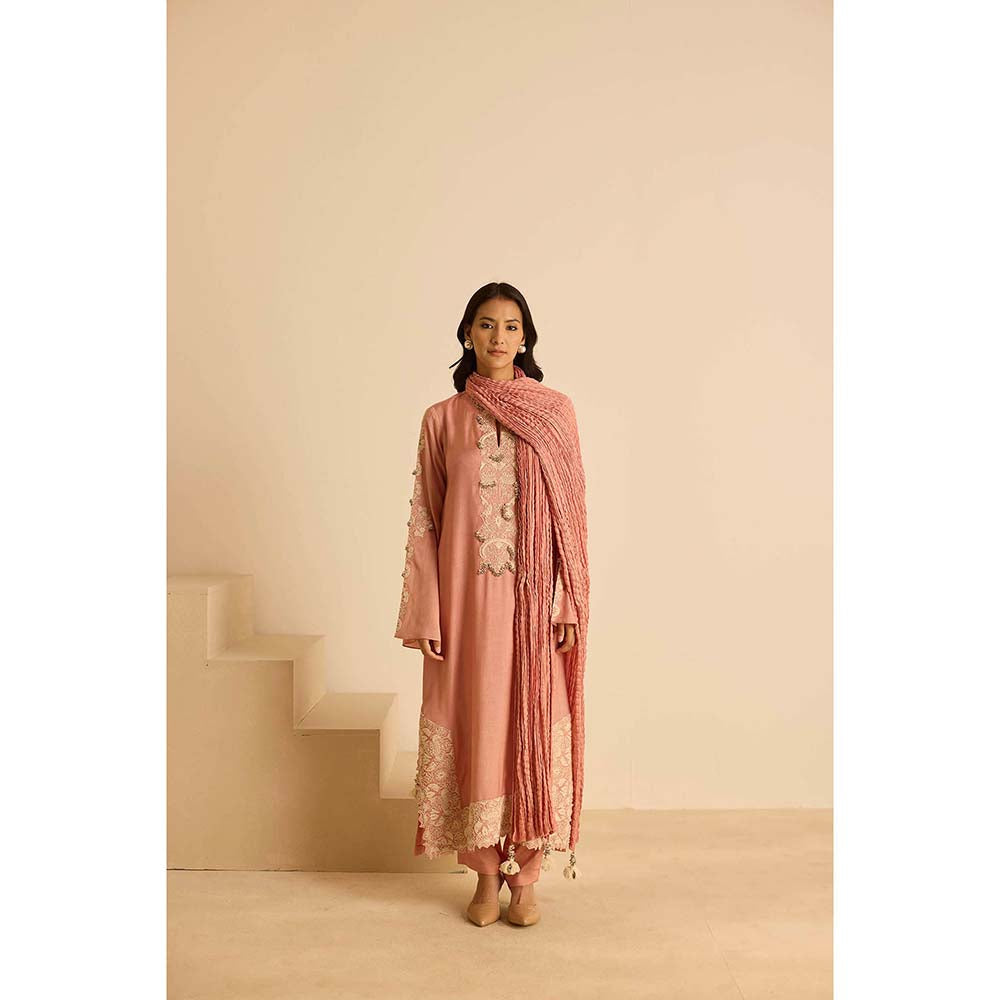Inej Peach Straight Kurta with Pant and Dupatta (Set of 3)