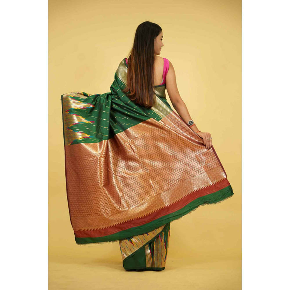 Isadora Life Womens Woven Zari Green Pre-Draped Saree With Unstitched Blouse