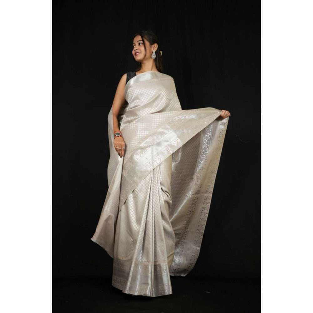 Isadora Life Womens Woven Zari White Pre-Draped Saree With Unstitched Blouse