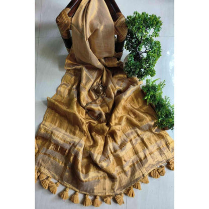 Isadora Life Womens Woven Zari Beige Pre-Draped Saree With Unstitched Blouse