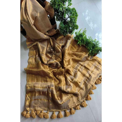 Isadora Life Womens Woven Zari Beige Pre-Draped Saree With Unstitched Blouse