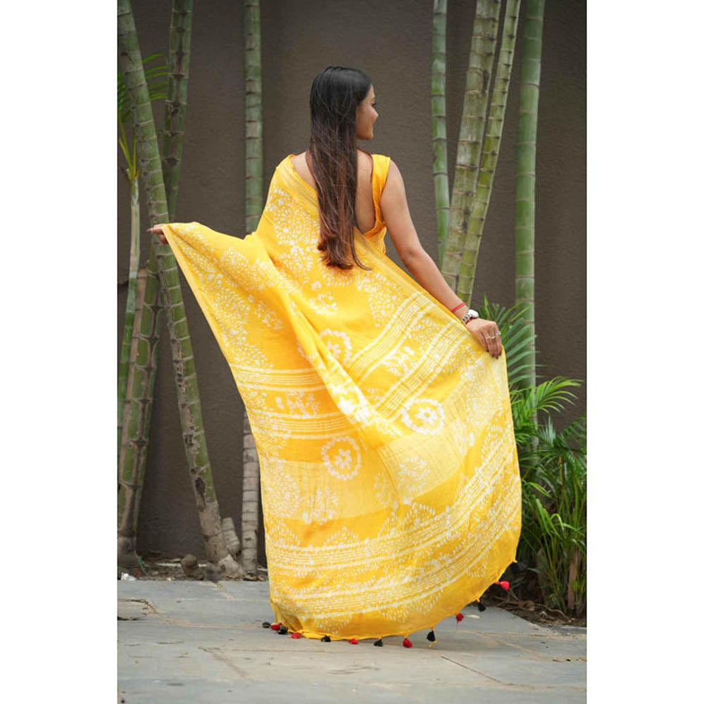 Isadora Life Womens Printed Tassels Yellow Pre-Draped Saree With Unstitched Blouse