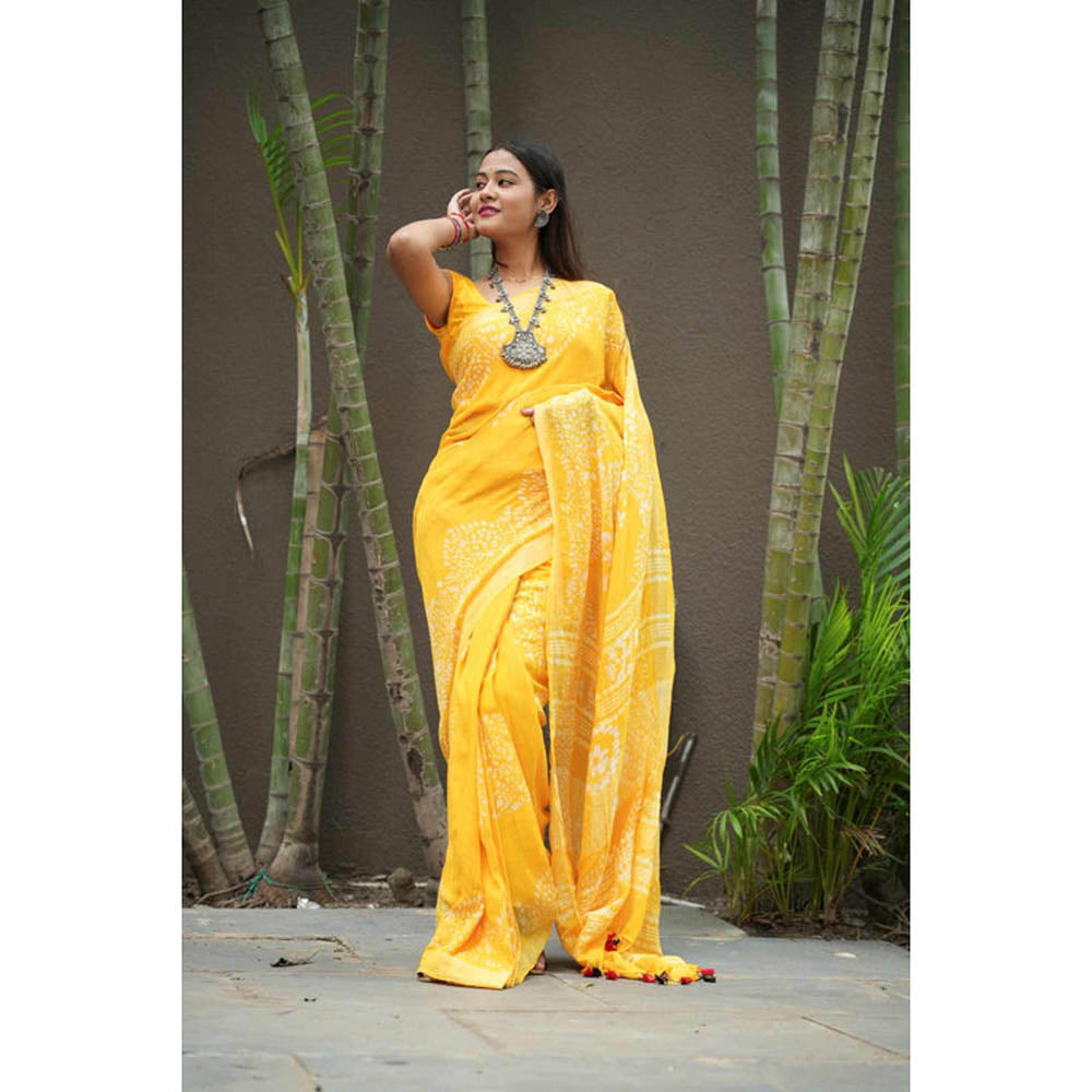 Isadora Life Womens Printed Tassels Yellow Pre-Draped Saree With Unstitched Blouse
