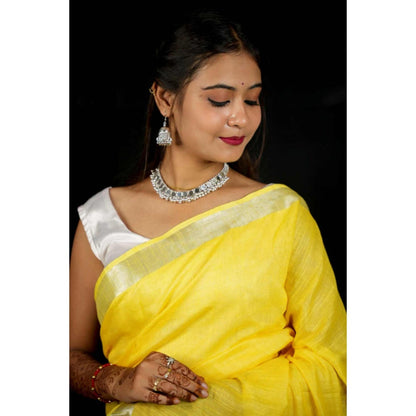Isadora Life Womens Woven Zari Yellow Pre-Draped Saree With Unstitched Blouse