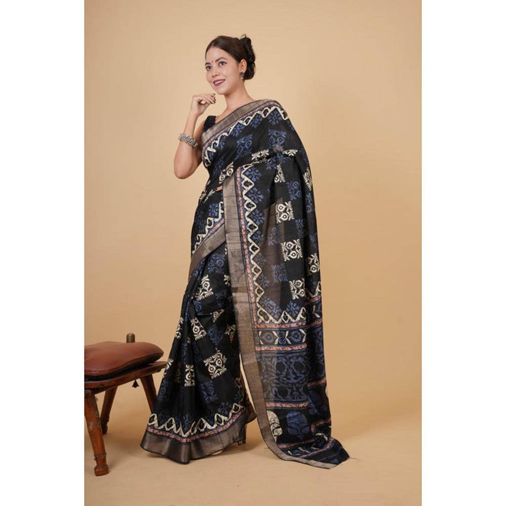 Isadora Life Womens Printed Black Pre-Draped Saree With Unstitched Blouse