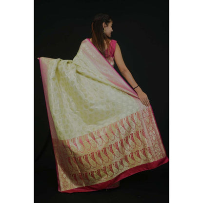 Isadora Life Womens Woven Zari Green Pre-Draped Saree With Unstitched Blouse