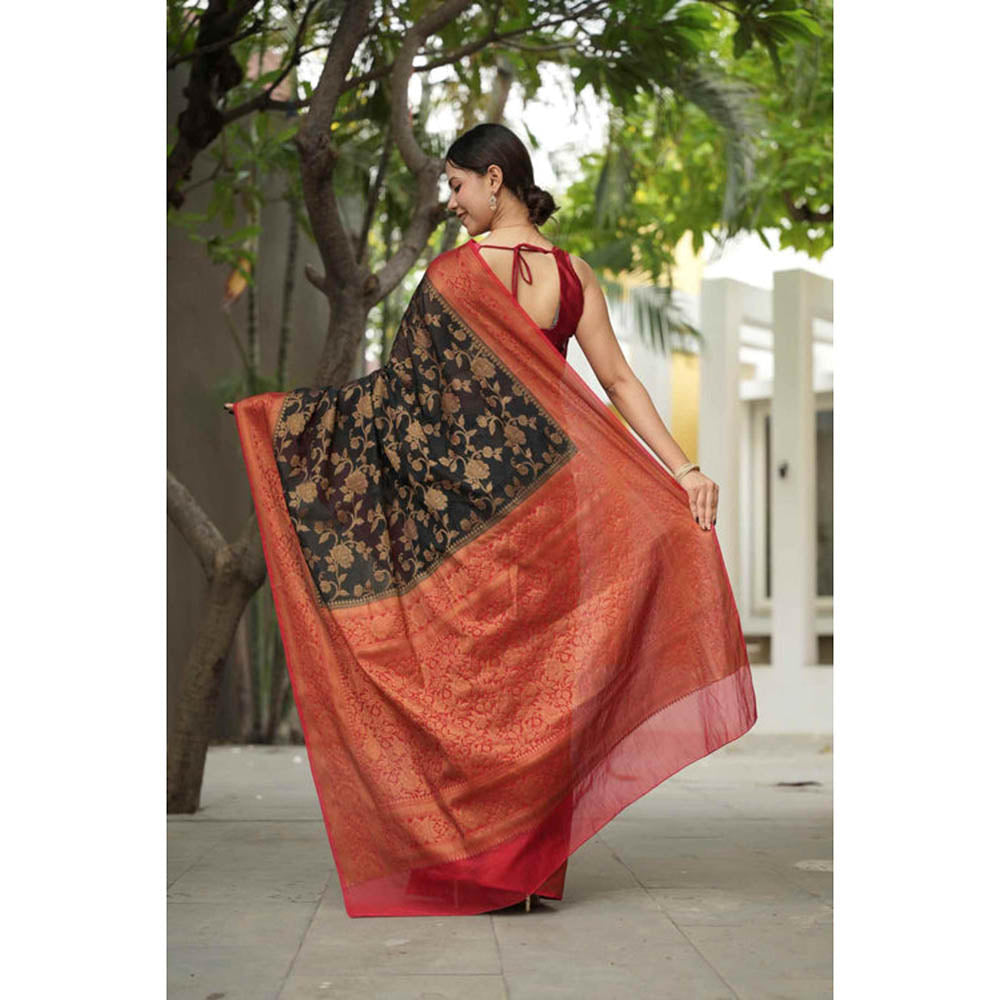 Isadora Life Womens Floral Woven Green Pre-Draped Saree With Unstitched Blouse