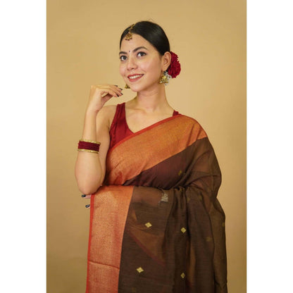 Isadora Life Womens Woven Zari Brown Pre-Draped Saree With Unstitched Blouse