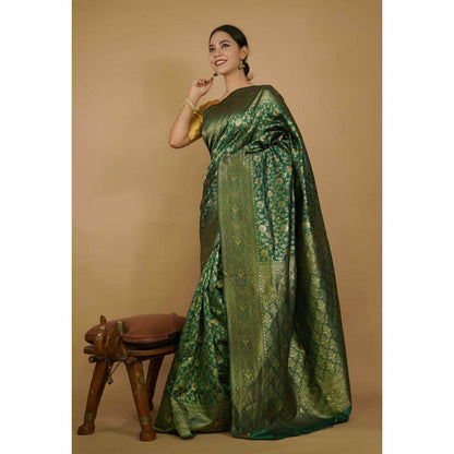 Isadora Life Womens Woven Zari Green Pre-Draped Saree With Unstitched Blouse