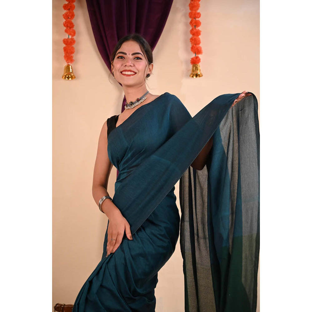 Isadora Life Womens Colorblock Tassels Blue Pre-Draped Saree With Unstitched Blouse