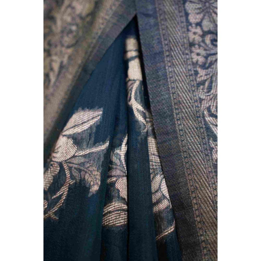 Isadora Life Womens Woven Zari Blue Pre-Draped Saree With Unstitched Blouse