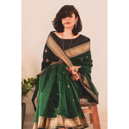 Isadora Life Womens Woven Zari Green Pre-Draped Saree With Unstitched Blouse