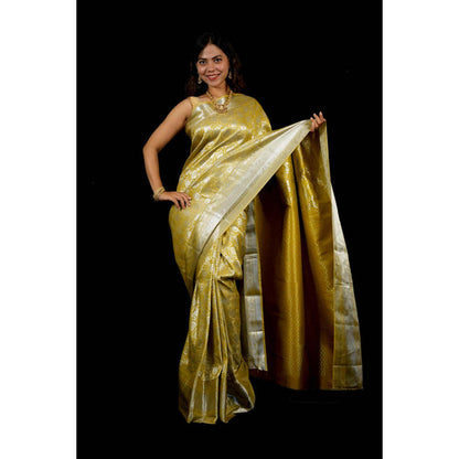 Isadora Life Womens Woven Zari Yellow Pre-Draped Saree With Unstitched Blouse
