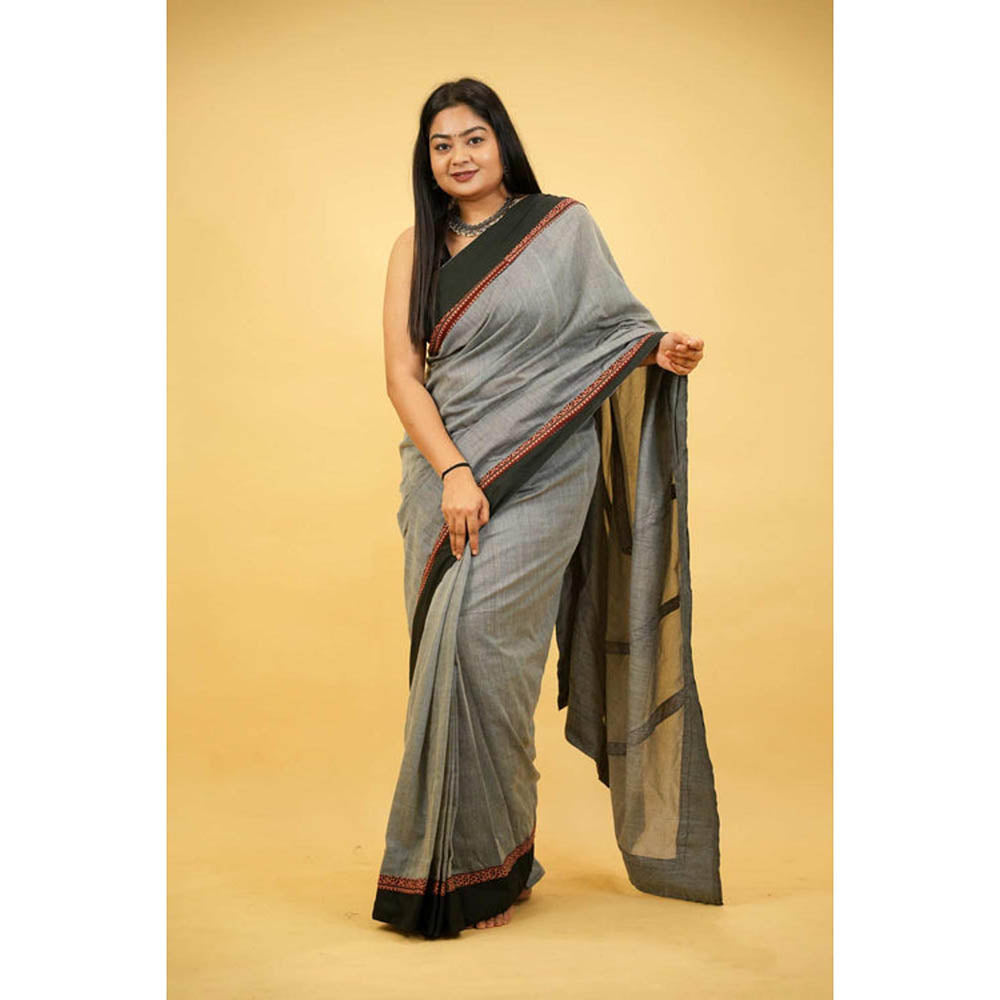 Isadora Life Womens Printed Grey Pre-Draped Saree With Unstitched Blouse