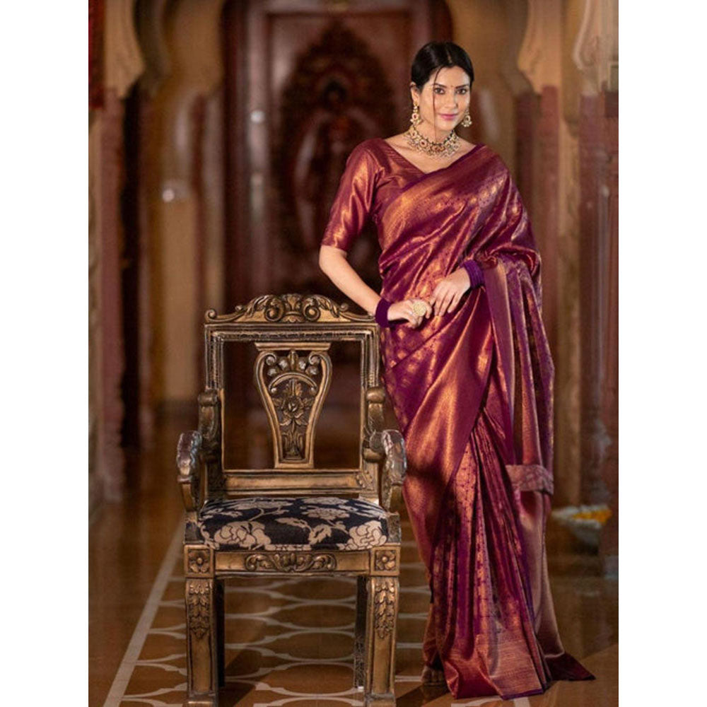 Isadora Life Womens Woven Zari Maroon Pre-Draped Saree With Unstitched Blouse