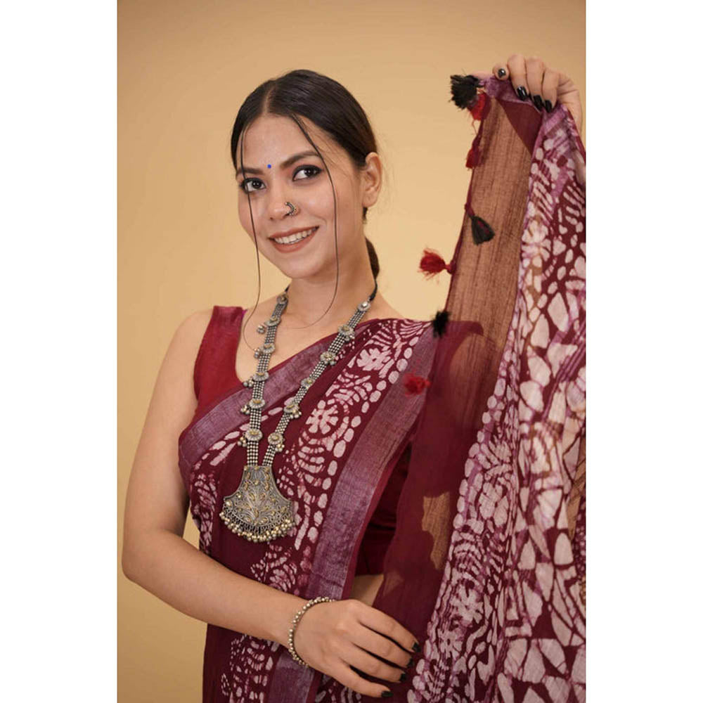Isadora Life Womens Printed Tassels Maroon Pre-Draped Saree With Unstitched Blouse