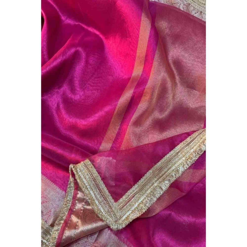 Isadora Life Womens Woven Zari Pink Pre-Draped Saree With Unstitched Blouse