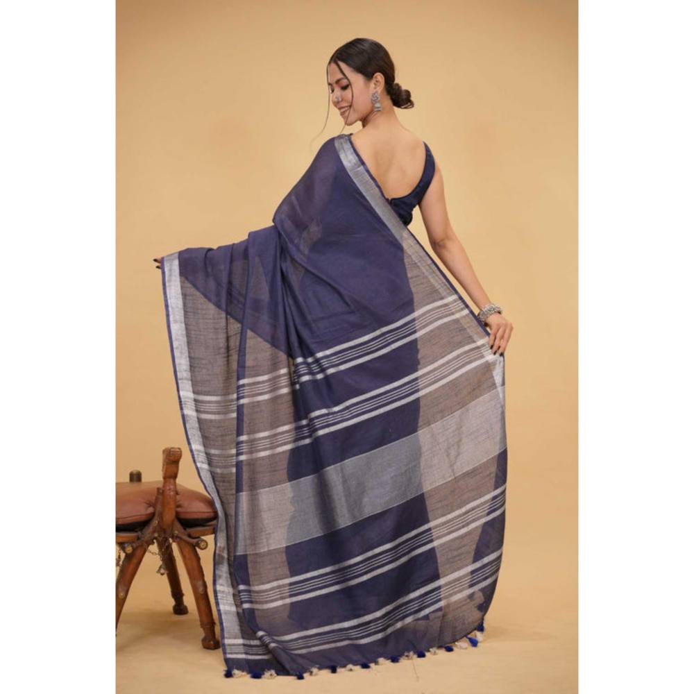 Isadora Life Womens Woven Tassels Grey Pre-Draped Saree With Unstitched Blouse