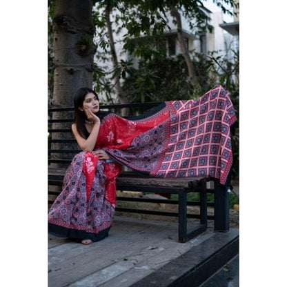 Isadora Life Womens Floral Printed Red Pre-Draped Saree With Unstitched Blouse