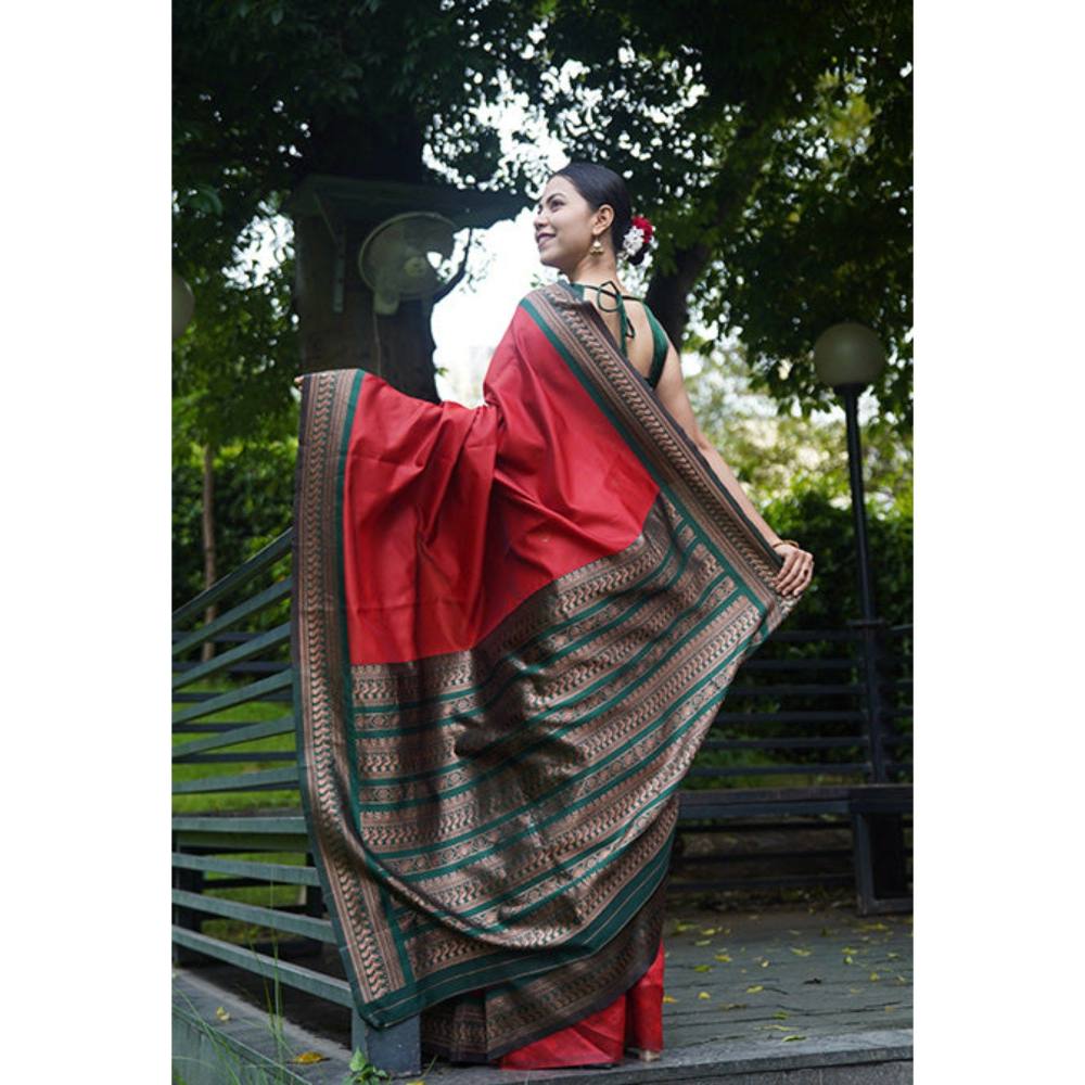 Isadora Life Womens Solid Zari Red Pre-Draped Saree with Unstitched Blouse