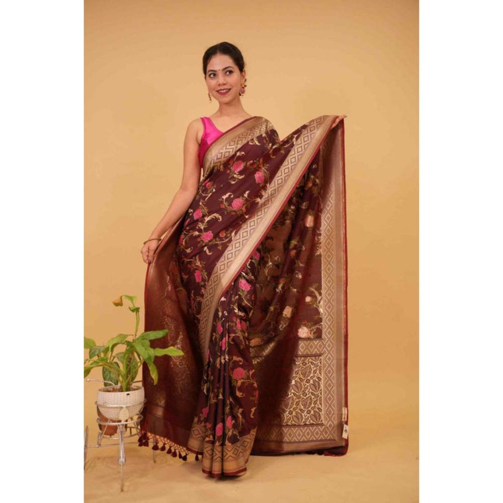 Isadora Life Womens Floral Woven Brown Pre-Draped Saree with Unstitched Blouse