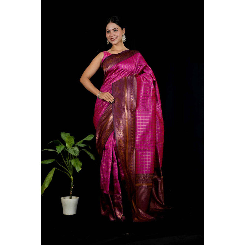 Isadora Life Womens Checks Printed Pink Pre-Draped Saree with Unstitched Blouse