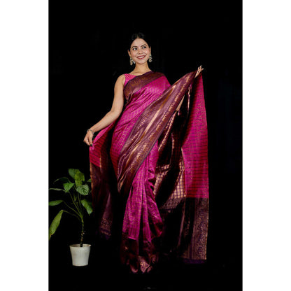Isadora Life Womens Checks Printed Pink Pre-Draped Saree with Unstitched Blouse