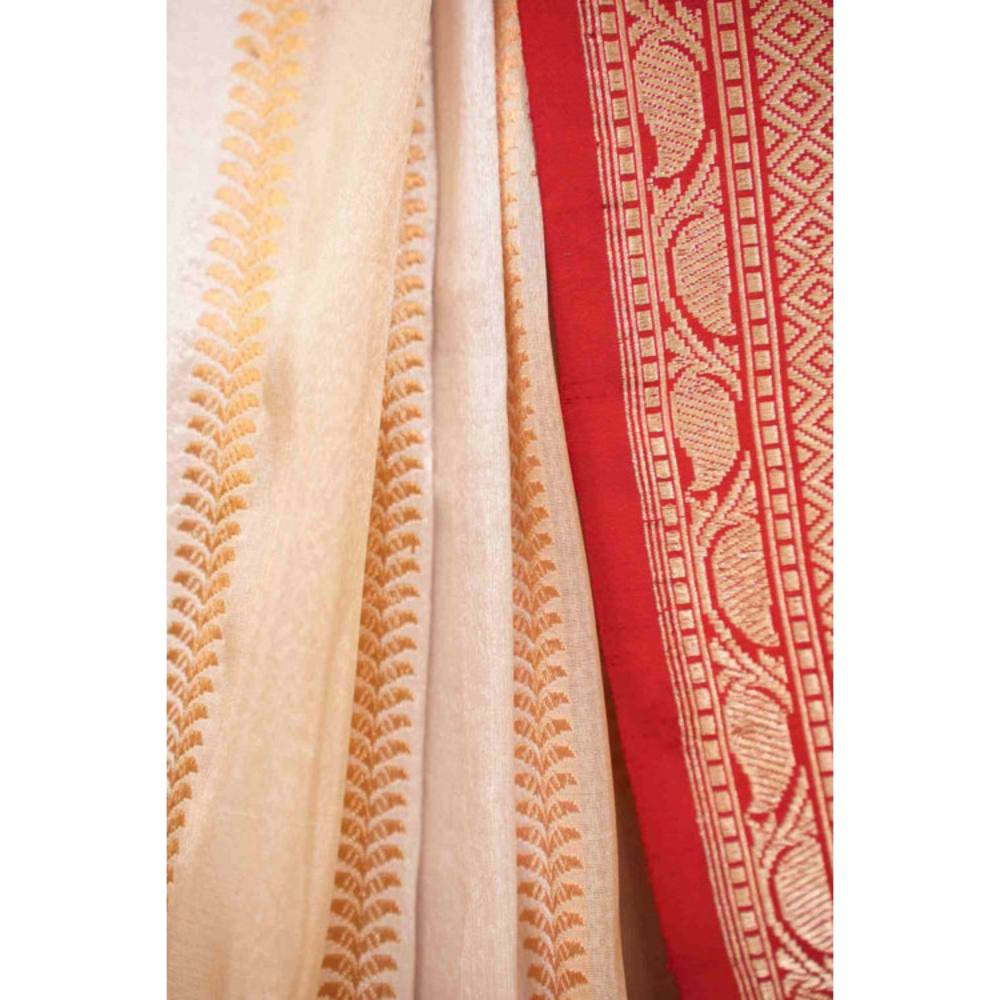 Isadora Life Womens Woven Tassels Off White Pre-Draped Saree with Unstitched Blouse