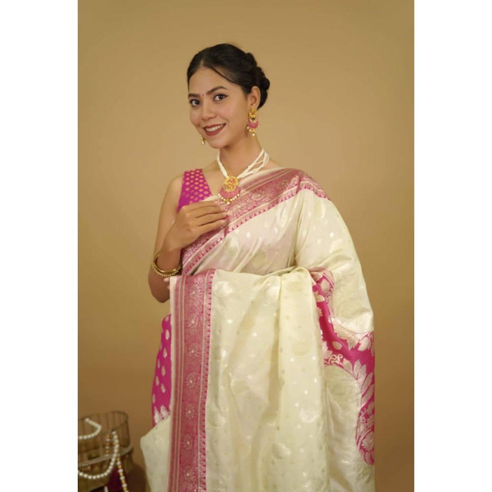 Isadora Life Womens Woven Zari Cream Pre-Draped Saree with Unstitched Blouse