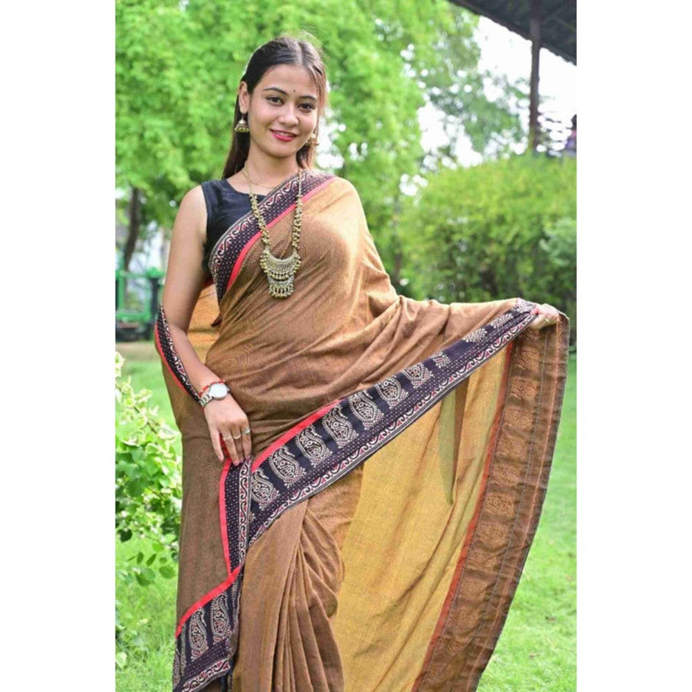 Isadora Life Womens Printed Brown Pre-Draped Saree with Unstitched Blouse