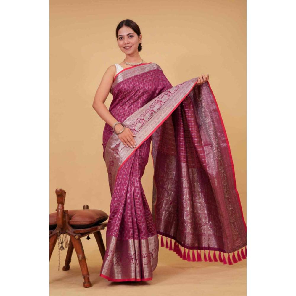 Isadora Life Womens Checks Tassels Pink Pre-Draped Saree with Unstitched Blouse
