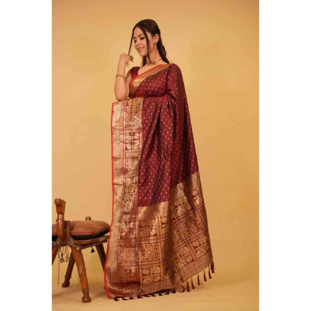 Isadora Life Womens Woven Zari Red Pre-Draped Saree with Unstitched Blouse