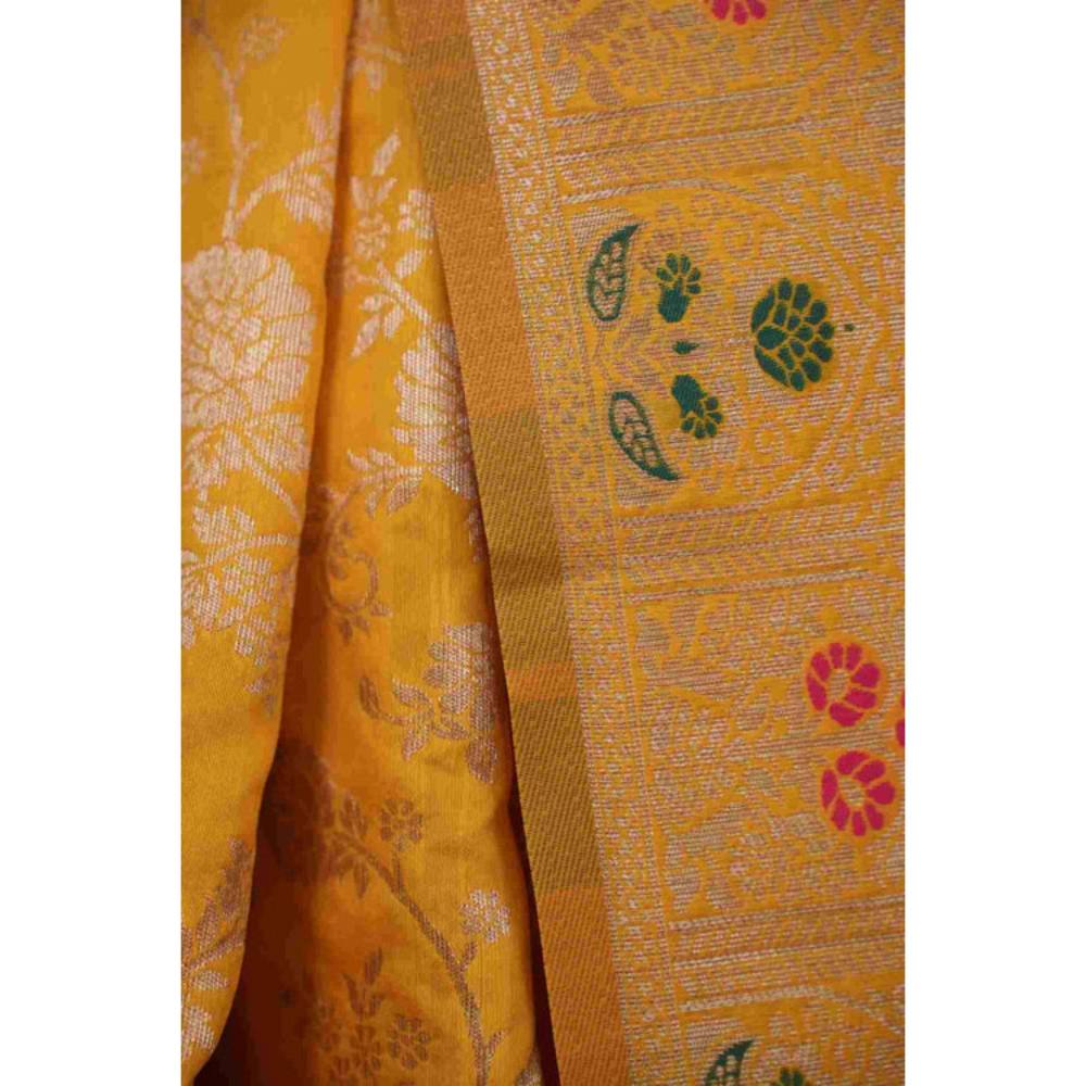 Isadora Life Womens Woven Zari Yellow Pre-Draped Saree with Unstitched Blouse