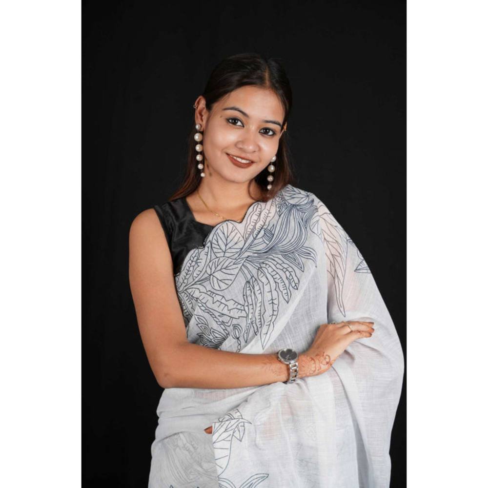 Isadora Life Womens Embroidered Thread Work White Pre-Draped Saree with Unstitched Blouse