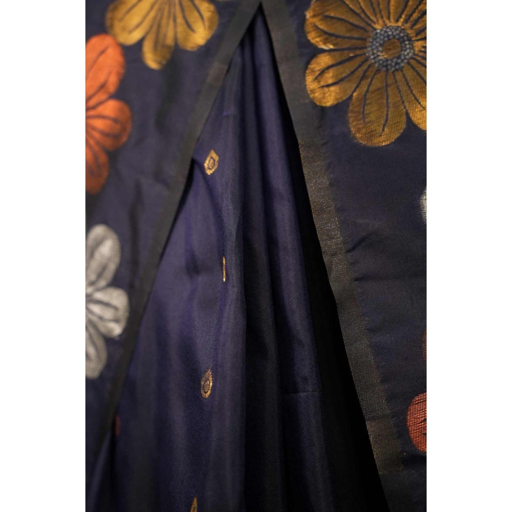 Isadora Life Womens Floral Woven Navy Blue Pre-Draped Saree with Unstitched Blouse
