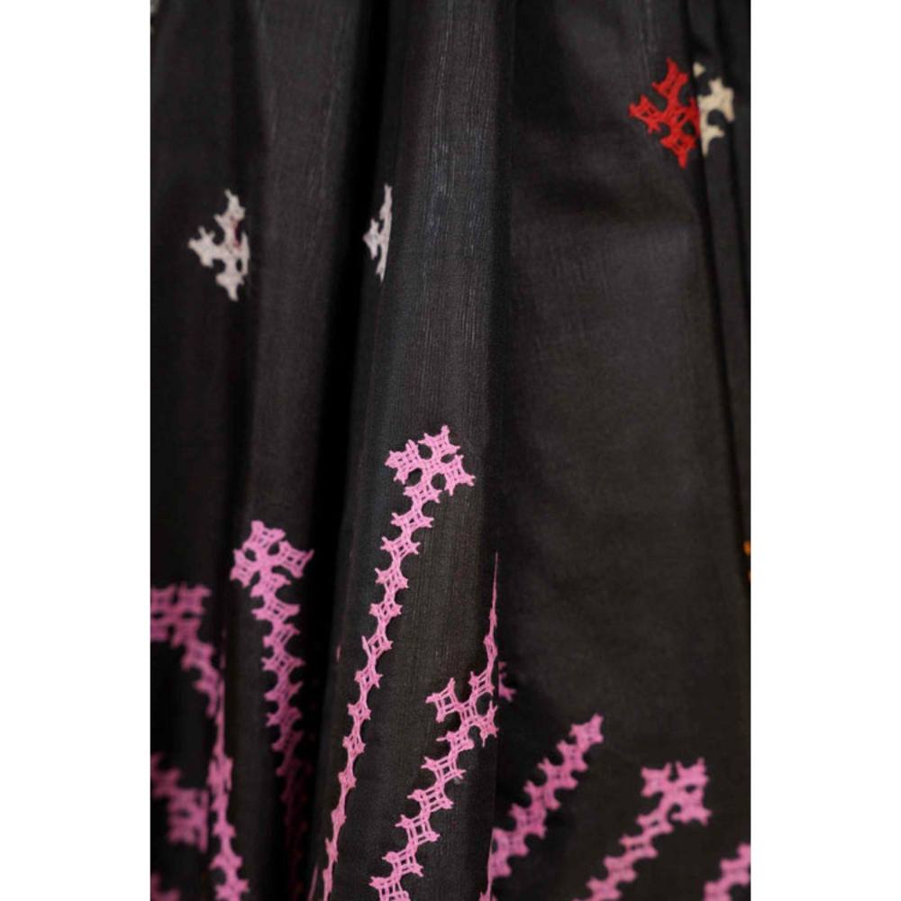 Isadora Life Womens Printed Black Pre-Draped Saree with Unstitched Blouse
