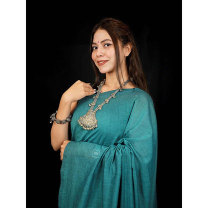 Isadora Life Teal Colorblock Pre-Draped Saree with Unstitched Blouse