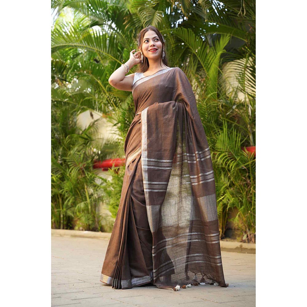 Isadora Life Brown Solid Pre-Draped Saree with Unstitched Blouse