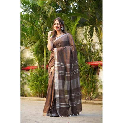 Isadora Life Brown Solid Pre-Draped Saree with Unstitched Blouse