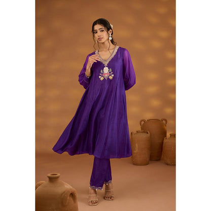 ISHA GUPTA TAYAL Purple Kamal Talai Kurta and Pant with Dupatta