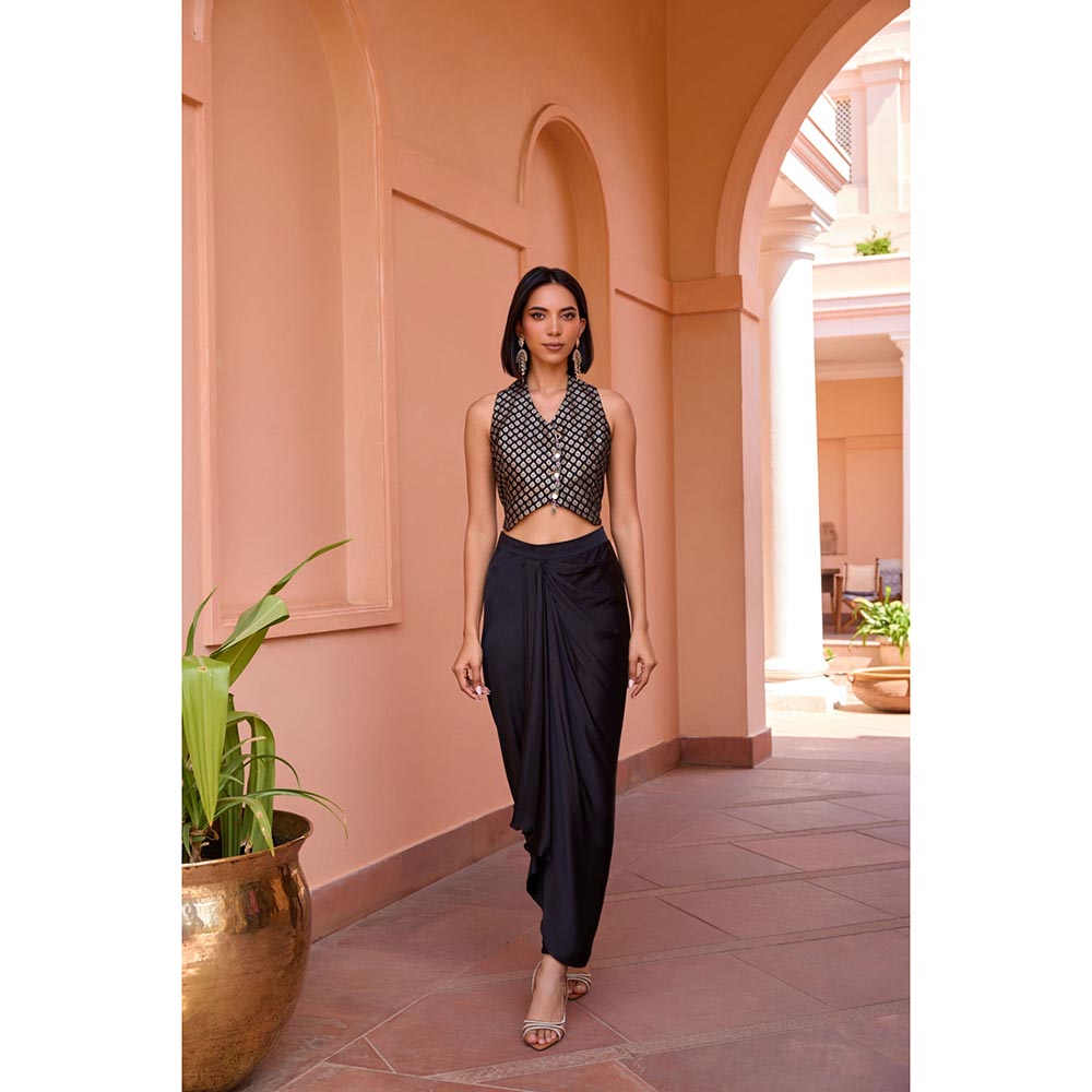 ISHA GUPTA TAYAL Black Kahani Waist Coat and Dhoti Pant Set