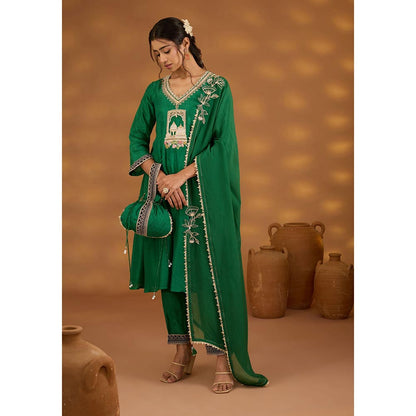 ISHA GUPTA TAYAL Green Raj Mahal Kurta and Pant with Dupatta