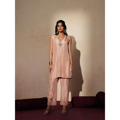 ISHA GUPTA TAYAL Pink Gulabratna Kurta and Pant with Cape
