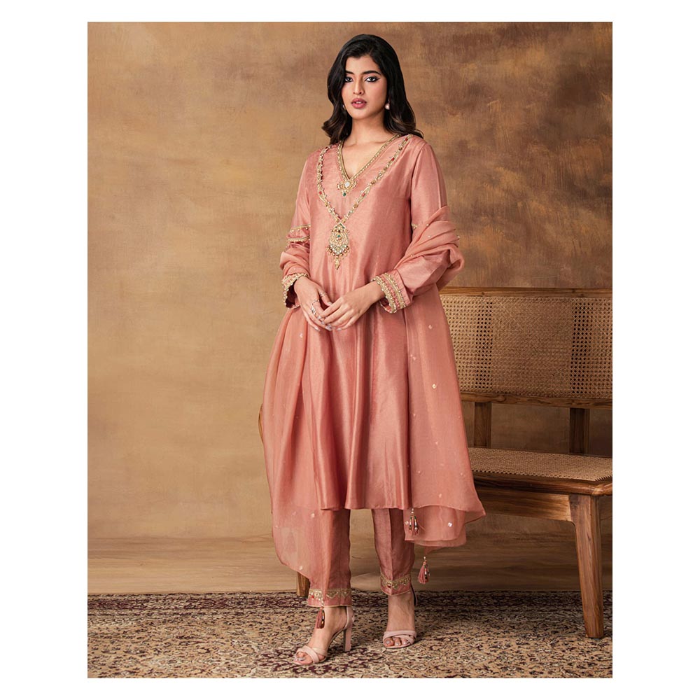 ISHA GUPTA TAYAL Pink Shyaamras Silk Embroidered Kurta and Pant with Dupatta and Inner