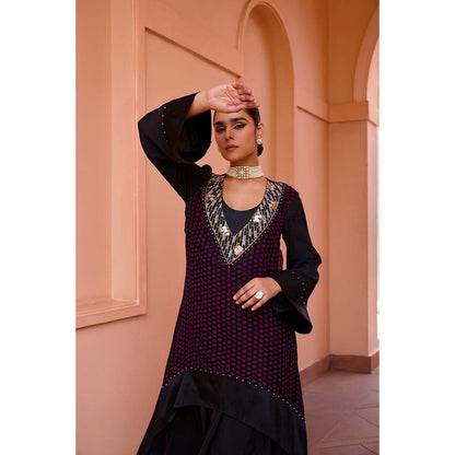ISHA GUPTA TAYAL Black Kavya Kurta and Pant