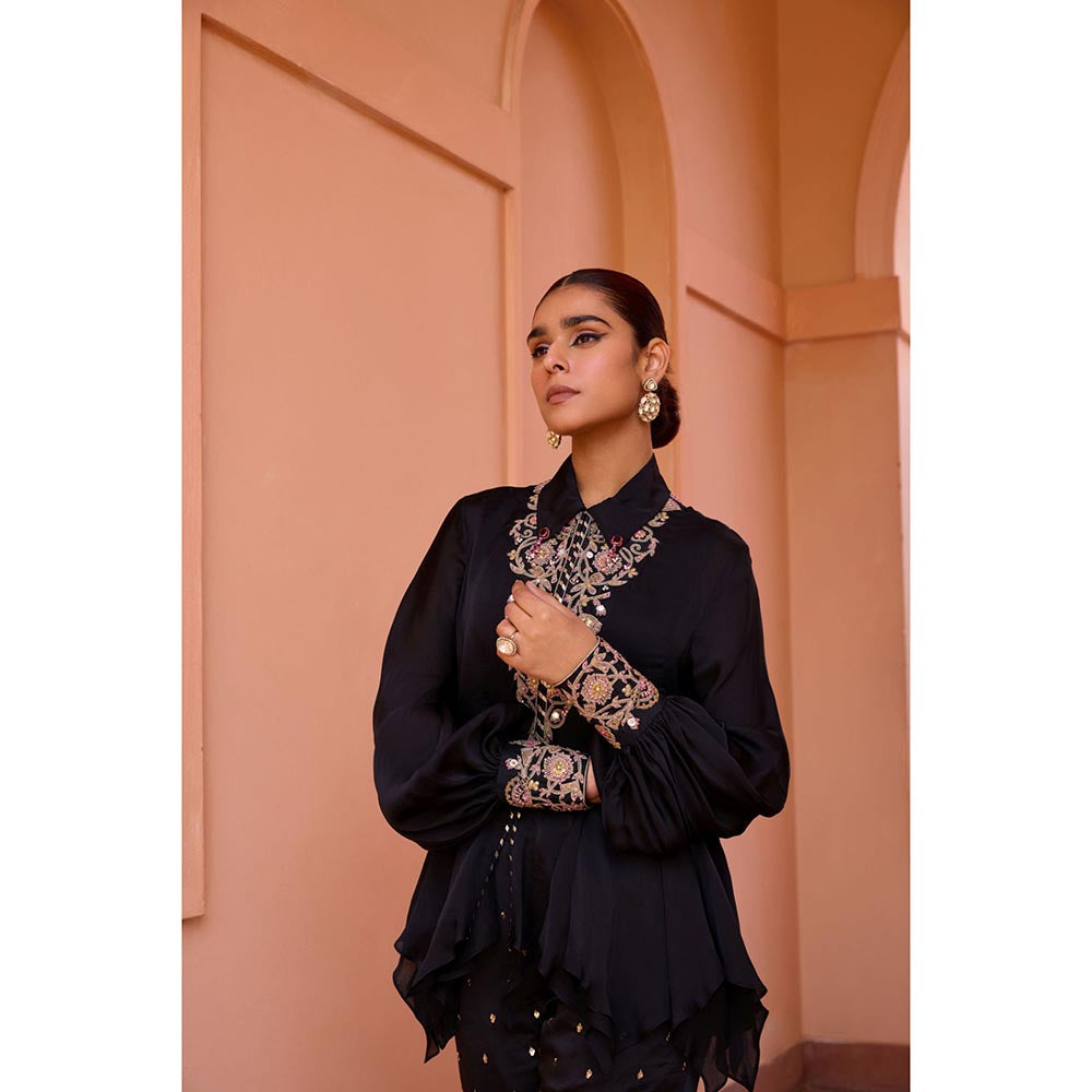 ISHA GUPTA TAYAL Black Khwab Kurta and Pant