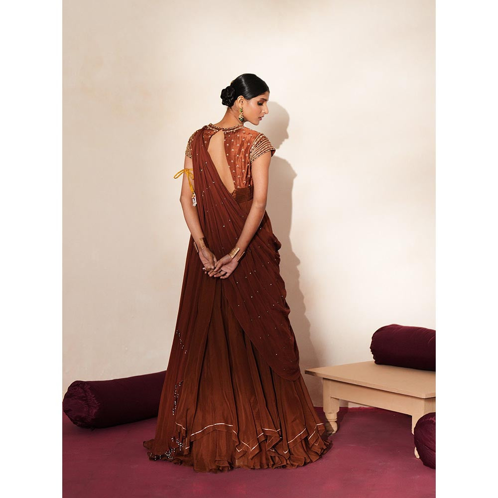 ISHA GUPTA TAYAL Mehfil Anarakli Skirt Set