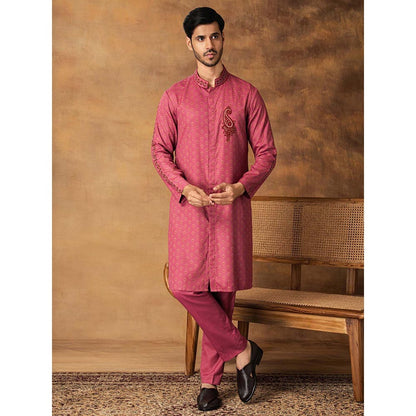 ISHA GUPTA TAYAL Onion Pink Booti Print Kurta and Pant Set