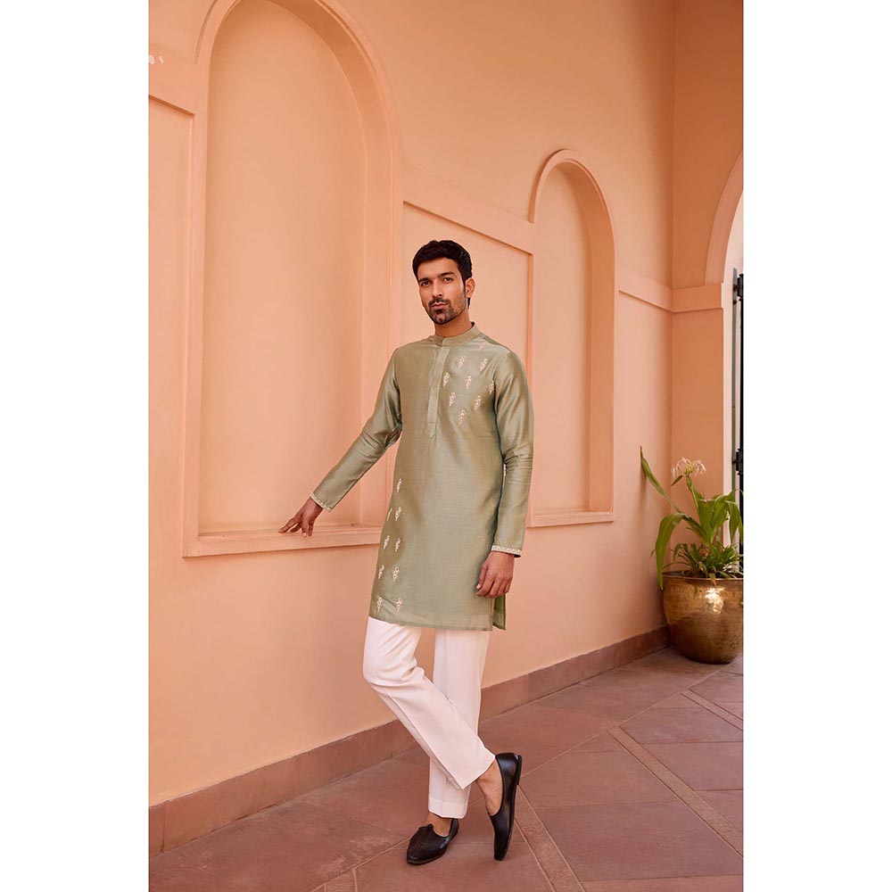 ISHA GUPTA TAYAL Sage Green Dori and Hand Embroidered Kurta and Pant Set