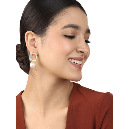 Isharya Lumen Perla Mismatched Earrings In 18Kt Gold Plated